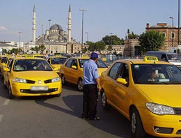 İstanbul'da taksi plakası olan yaşadı