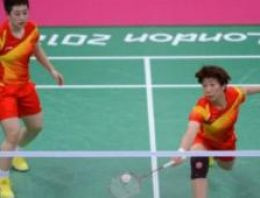 Badminton oyuncularına ceza