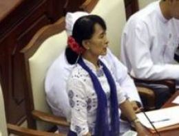 Suu Kyi: Azınlık hakları yasalaştırılmalı