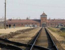 Hamas, Auschwitz'i ziyaret eden yetkiliye öfkeli